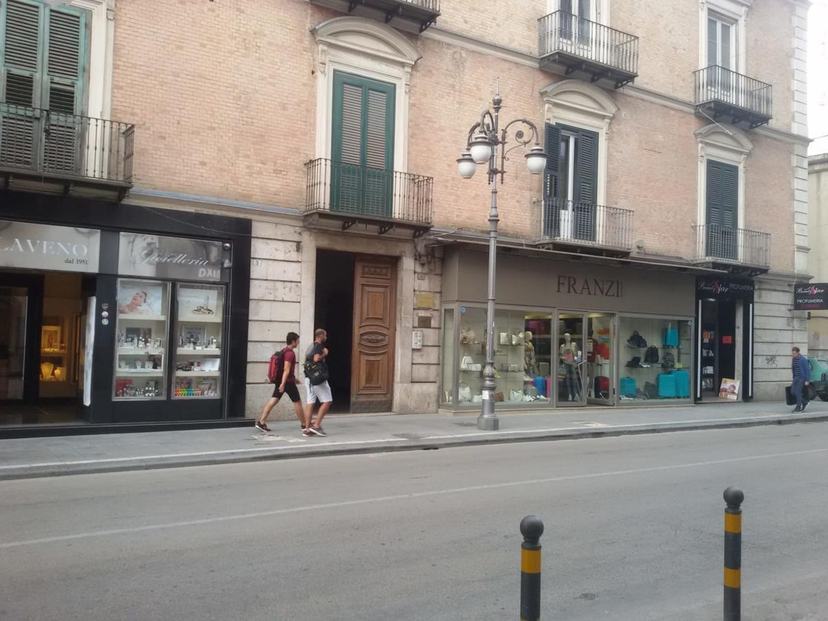 Muro Torto Suite - Struttura Sanificata Giornalmente Con Ozono E Prodotti Specifici Conformi Al Decalogo Del Ministero Salute - Personale Sottoposto A Test Sierologico Periodicamente Фоджиа Экстерьер фото